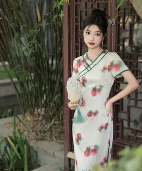 Летняя новая мода 2023 года Hanfu Улучшенная версия с V-образным вырезом средней длины, Красный Темпераментный принт, Элегантные китайские женские платья Чонсам