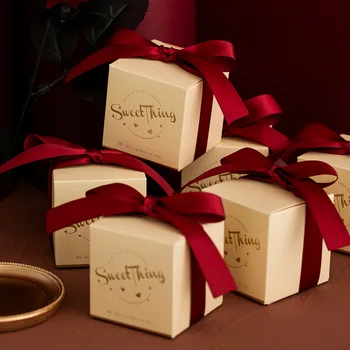 Квадратная коробка конфет Подарочные Картонные коробки Подарочная упаковочная коробка маленькая подарочная коробка для свадьбы, Дня Рождения, детского душа, Праздничных принадлежностей