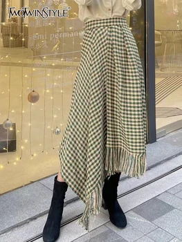 TWOTWINSTYLE Винтажная Клетчатая юбка с асимметричным подолом Для женщин, Высокая Талия, Длинные Юбки с кисточками в стиле пэчворк, Женская Весенняя одежда 2022 года
